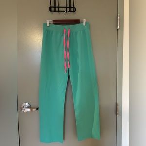 Figs Scrubs Limited Edition Surgical Green Livingston Basic Scrub Pants